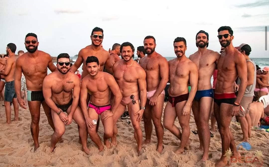 Praia Mole: festa gay no réveillon